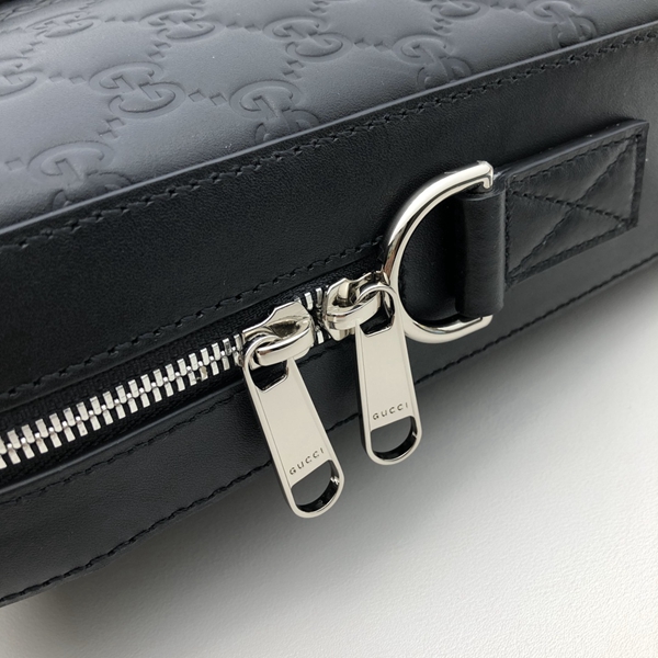 グッチバッグ着用イメージ